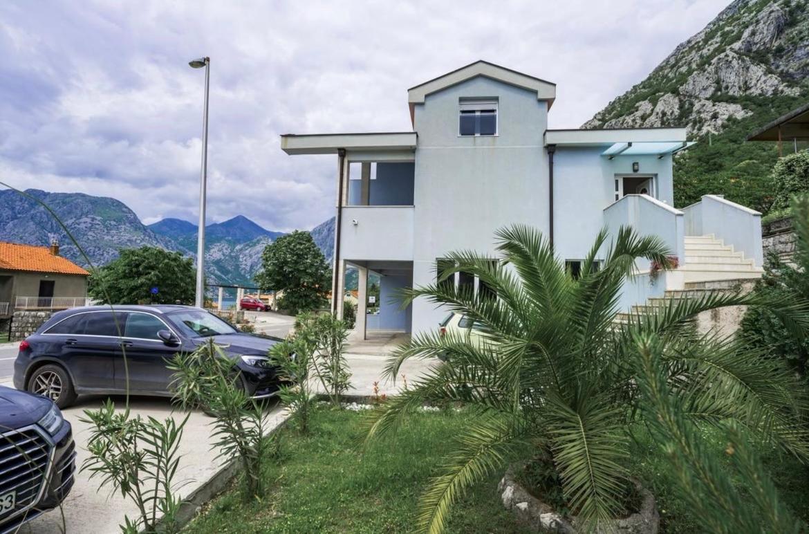 Luxury Apartment Vasilisa Kotor Eksteriør bilde
