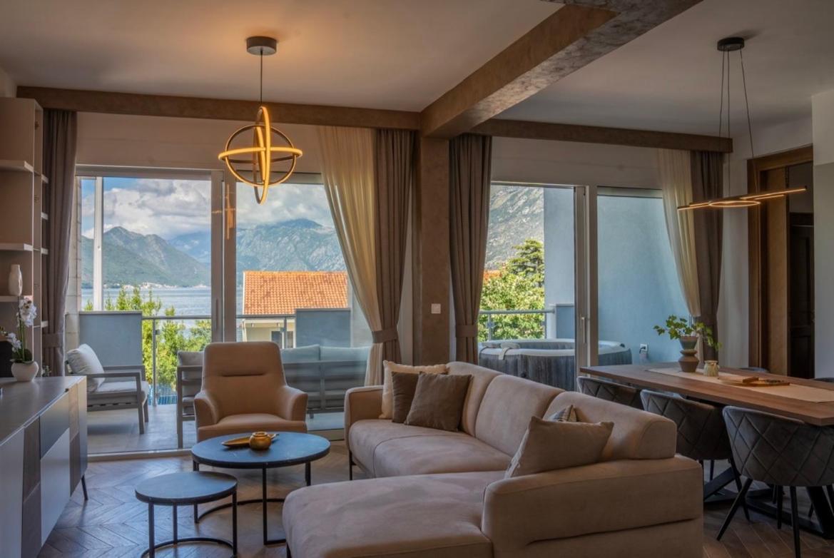 Luxury Apartment Vasilisa Kotor Eksteriør bilde